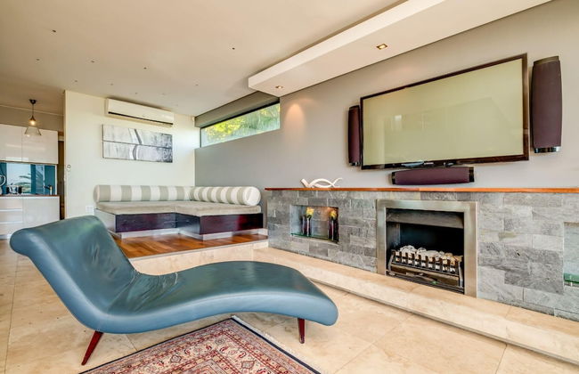 Multi-level Family Villa w Private Pool Views Lions Crest - Foto 32