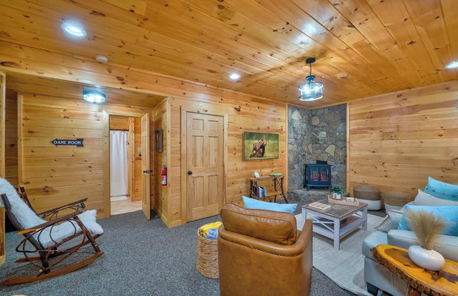 Misty Creek Cabin Private 3 BDR w/ Game Room! - Foto 40