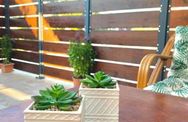 Elia Room & Garden - Photo 11