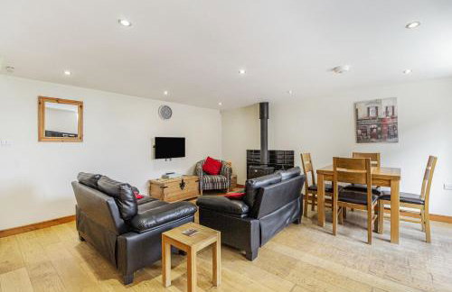 The Rumblings 3 - Photo 3