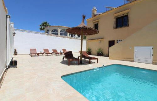 5 Bedroom, Luxury Villa - Heated Pool - Foto 34