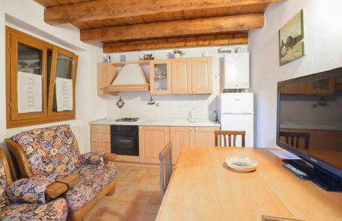 Lovely Apartment In Loiano With Wifi - Photo 12