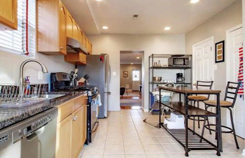 Family-friendly Home for travelers Near subway - Foto 5