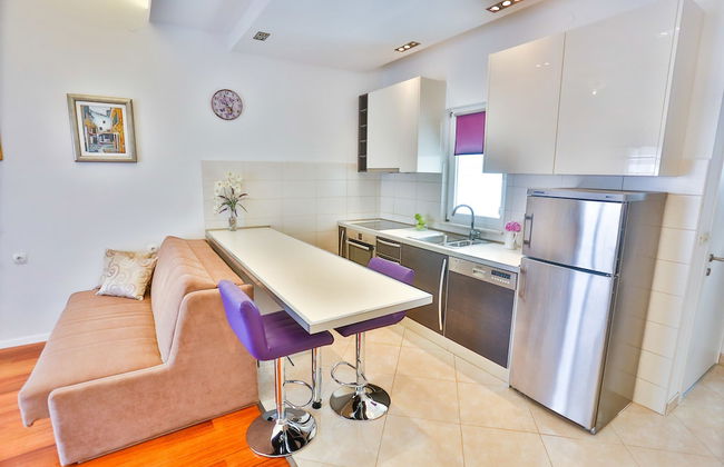 Split Summer Lounge Apartments - Photo 12