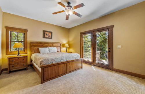 Steelhead Chalet 23 - Tamarack Resort - Deck - Garage - WiFi - Hot tub - Foto 33