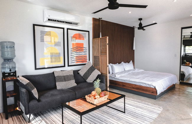 LeSuite Santa Teresa - Photo 1