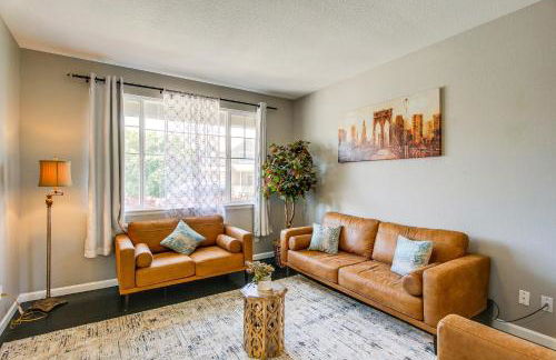 Home with Patio and Games about 17 Mi to Denver! - Foto 1