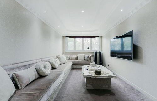 Chic 3BDR in Prime Central Location - Foto 28