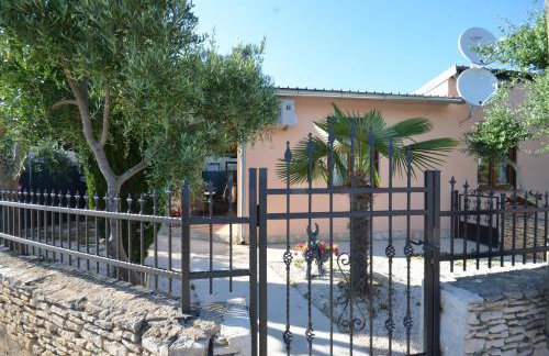 Apartments Kiki 150 METERS TO THE BEACH - Foto 38