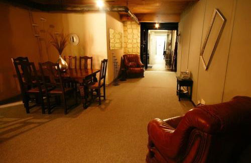 Spacieuse Maison de ville - Quartier Calme - 10 Personnes - Foto 25