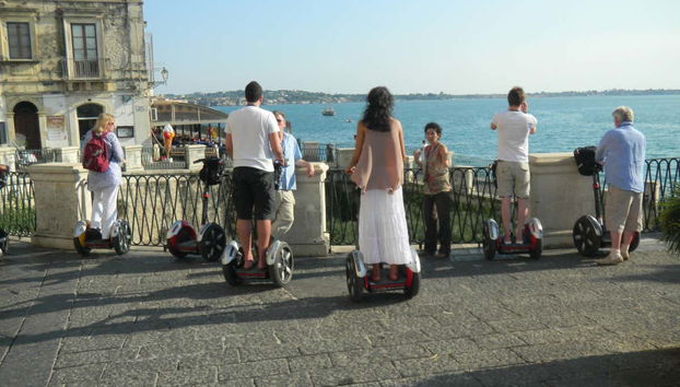 En segway por el Lungomare
