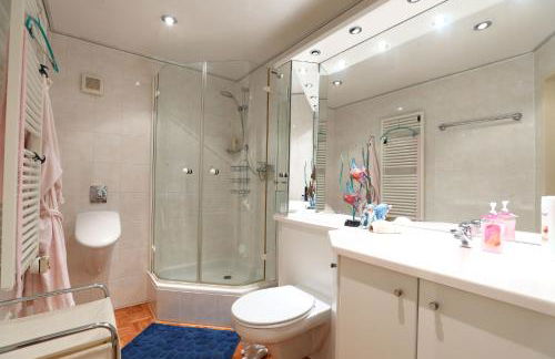 Ferienhaus mit Schwimmbad, Whirlpool & Sauna am Nürburgring - Foto 15