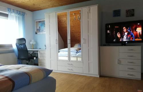 Cozy Apartment with Private Garden in Nisterau - Foto 7