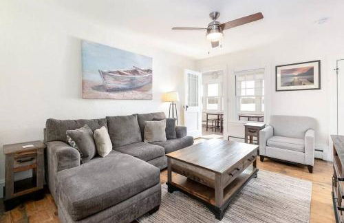 2-Unit House, big Lake Winnisquam views - Sleeps 13 - Foto 19