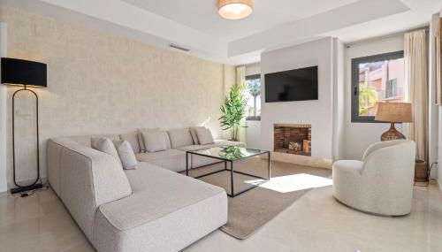 Sotogrande Alboaire- Waterfront luxury 4 bedroom Apt in the Marina of Sotogrande - Foto 4