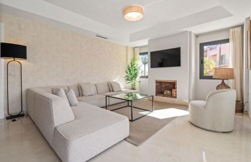 Sotogrande Alboaire- Waterfront luxury 4 bedroom Apt in the Marina of Sotogrande - Foto 4