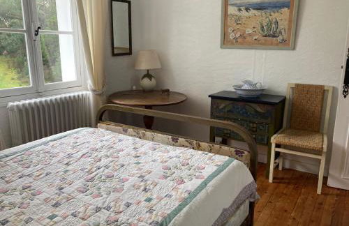 Grande maison face à l'océan - Photo 12