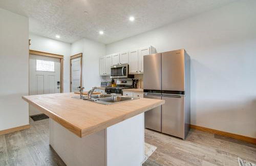 4 Mi to Lake Golf-View Erie Condo with Porch - Foto 5