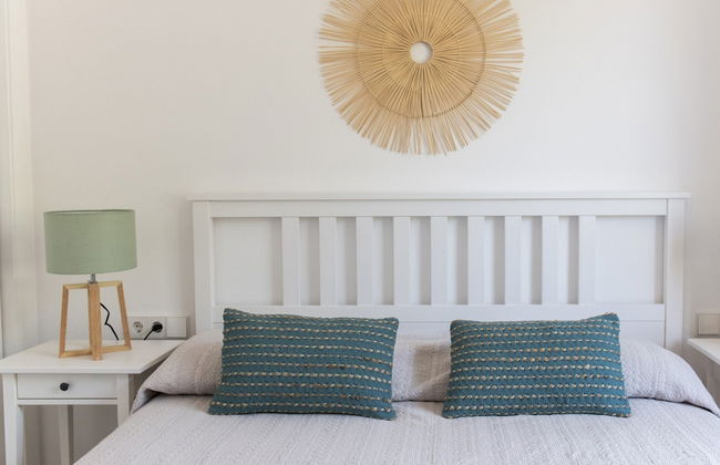 Bright Apartment Near Mountains - Photo 5