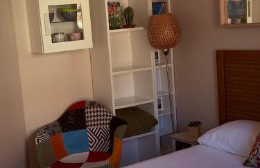 Meublé classé Carmes , entrée autonome, wifi, climatisé, petit parking privé - Foto 5