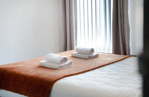 Family-Friendly 2BR Close to Durham City - Foto 32