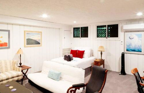 Huge Studio w Full Kitchen W D Parking - Foto 1