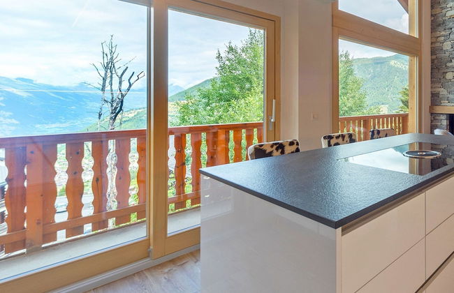 Chalet in Riddes Near Ski Lift Les 4 Vallees - Foto 37