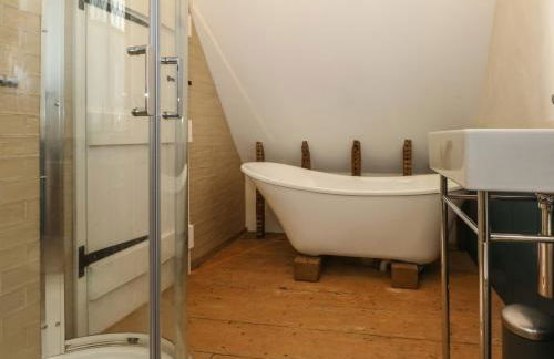 1 Fountain Cottages - Photo 17