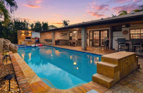 Sunny Paradise w Saltwater Pool Hot Tub Grill Sunrise - Foto 35