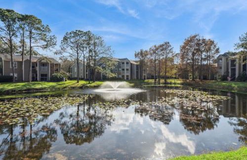 Quiet Gated Condo Near Universal with Pool and View - Foto 16