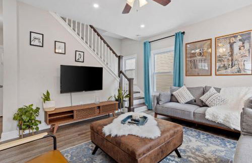 Beautifully Renovated 6BR 2BA 2 Blocks to Beach - Foto 54