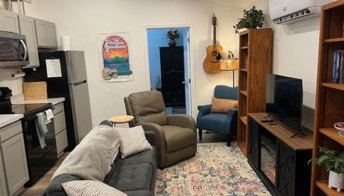 Cozy Cottage- just outside of the city! - Foto 5