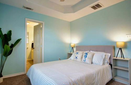 Seabreeze Sueños ※ Surfside Abode a Walk to Beach - Foto 21