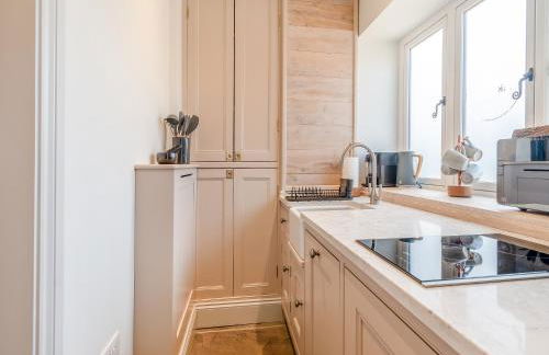 The Drunken Carpenter's Cottage - Photo 6