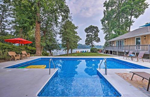 Riverfront Paradise with Hot Tub and Pool in Kinsale! - Foto 35