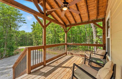 The Hickory Tiny Home in Menlo - Photo 6