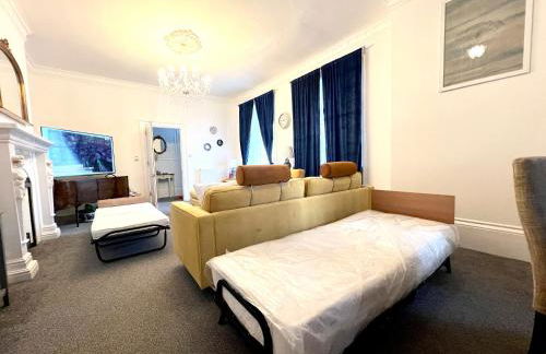 Flat 3 Marine Parade House, 1 East Cliff - Next to Dover Port, White Cliffs, Beach, Castle - Foto 42