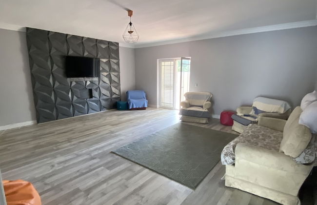 Charming 4-bed Villa in Quinta do Anjo, Palmela - Foto 8