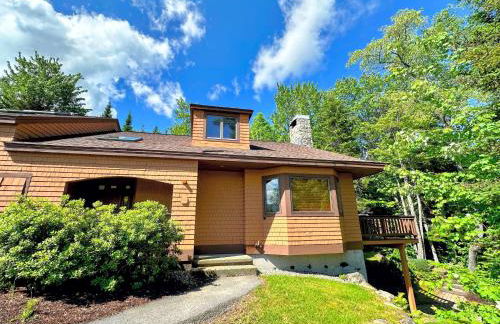 FC43 Renovated cozy spacious cottage with AC, air hockey, wifi close to ski trails! - Foto 32