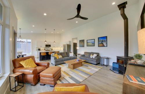 Elegant Priest Lake Townhome about 1 Mi From Lake - Foto 1