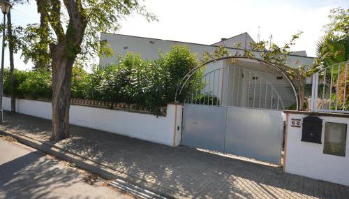 Casa vintage con piscina, WiFi y jardín en zona tranquila de Sant Pere Pescador - ES-89-120 - Foto 2