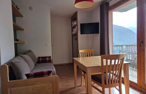 Hameau des Eaux d'Orelle 3 Vallées - 1 OU 2 Studios Communicants - Foto 2