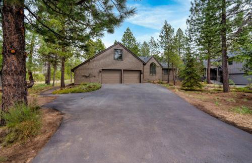 Spacious retreat 4BR AC, SHARC, Hot Tub, Games, Grill, Pets, Fireplace - Foto 6