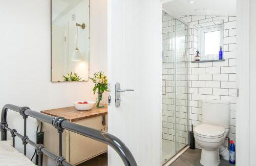 Ty Twt Tiny House - Photo 10