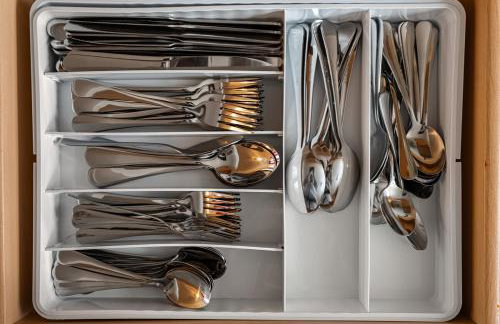 Charming 4BR Retreat in Arlington Sleeps 12 NearDC - Foto 48