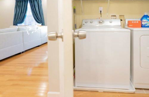 5BR Tower Grove Family Home ABODEbucks - Foto 24