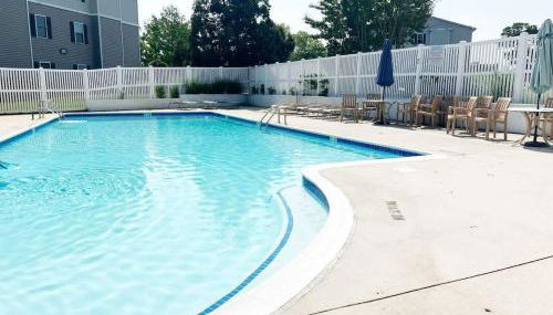 Beach perfect getaway 2 bedroom apartment - Foto 5