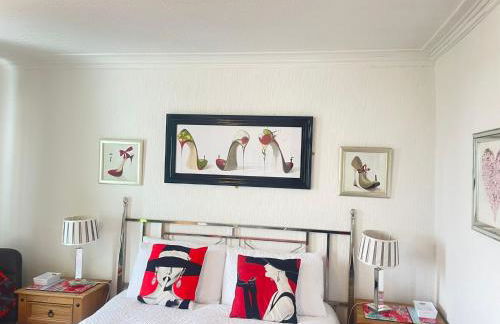 "The Celebration" Balcony Seafront Apartment - Foto 31