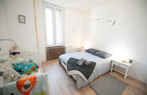 Aux portes de Lyon Tout confort emplacement idéale Netflix - Foto 8