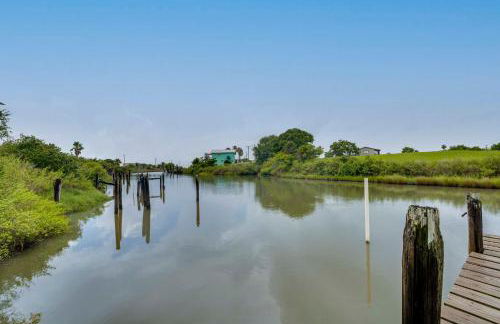 Fish and Boat Home with Spacious Yard in Seadrift - Foto 33